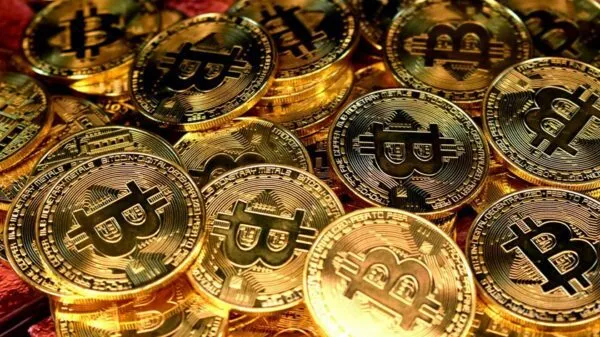 Dari 464 Euro ke 82 Juta Kisah Pelaburan Bitcoin yang