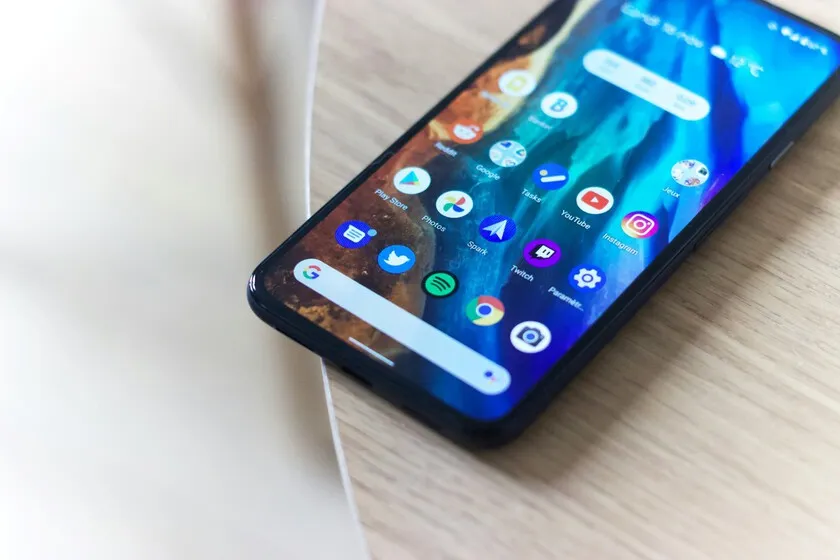 Pixel 9a Smartphone Gama Media Terbaik untuk Harga Berbaloi di